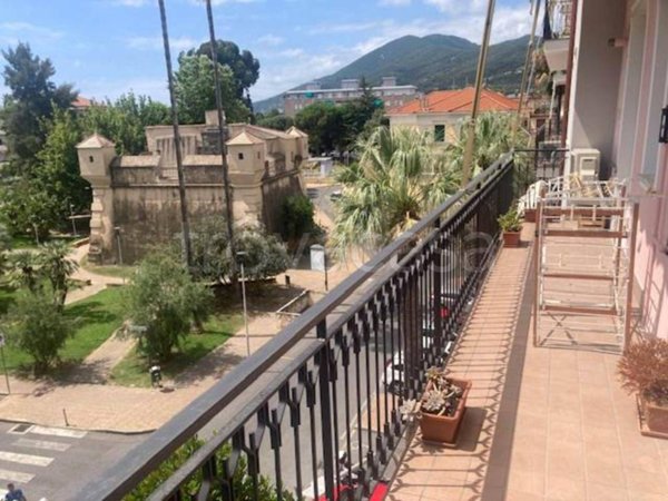 appartamento in vendita ad Albenga