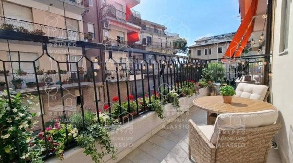 appartamento in vendita ad Albenga