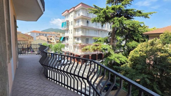 appartamento in vendita ad Albenga