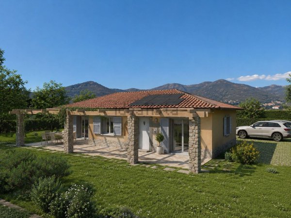 casa indipendente in vendita ad Albenga in zona Vadino