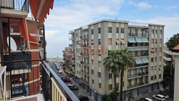 appartamento in vendita ad Albenga