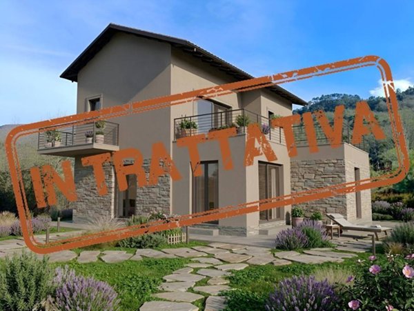 casa indipendente in vendita ad Albenga in zona Vadino