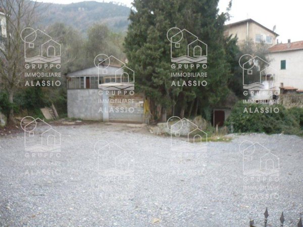 appartamento in vendita ad Albenga in zona Lusignano