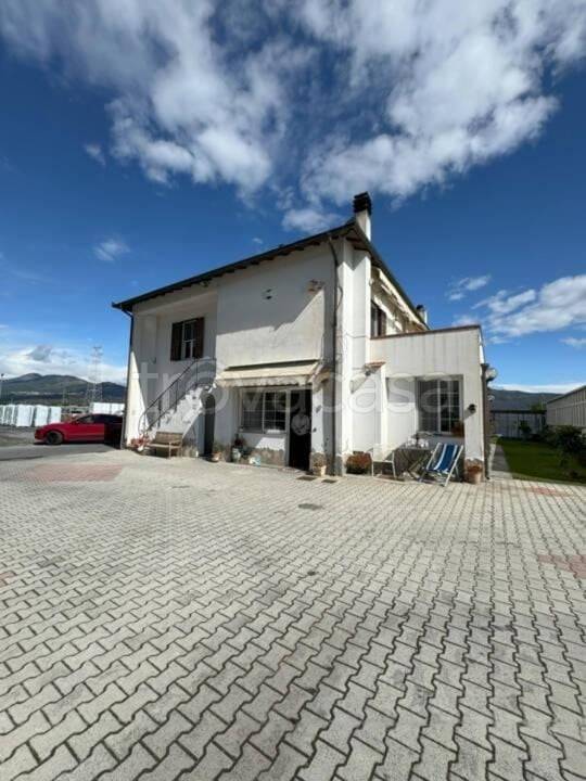 appartamento in vendita ad Albenga in zona San Fedele
