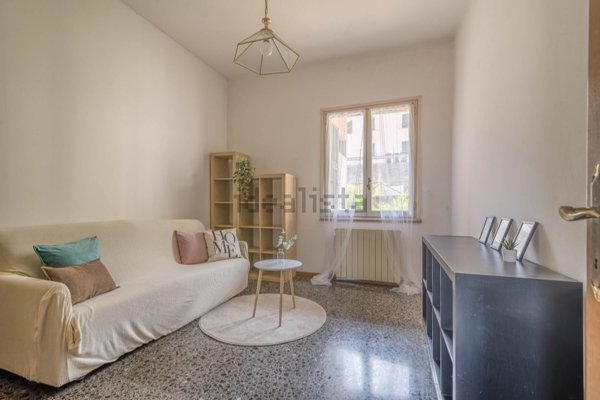 appartamento in vendita ad Albenga in zona Vadino