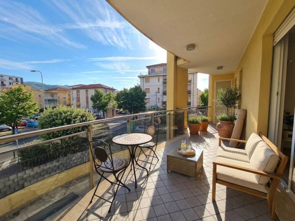 appartamento in vendita ad Albenga