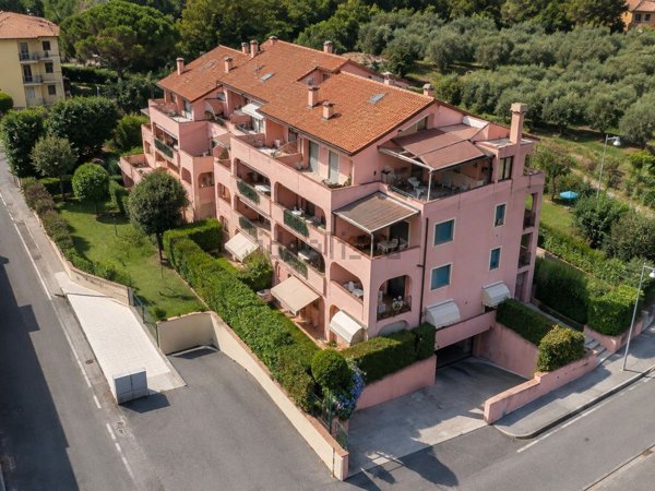 appartamento in vendita ad Albenga