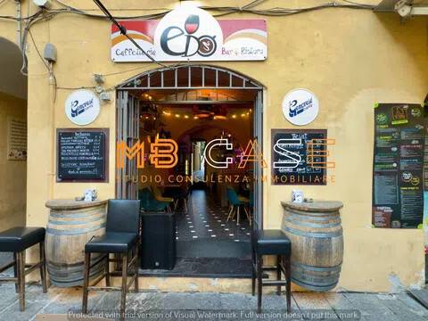negozio in vendita ad Albenga