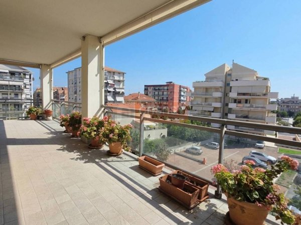 appartamento in vendita ad Albenga