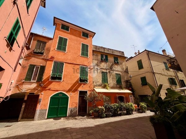 appartamento in vendita ad Albenga