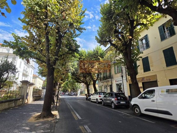 appartamento in vendita ad Albenga