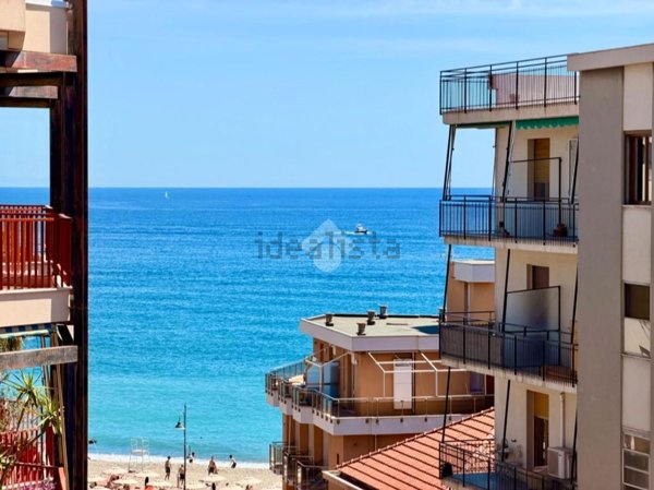 appartamento in vendita ad Albenga