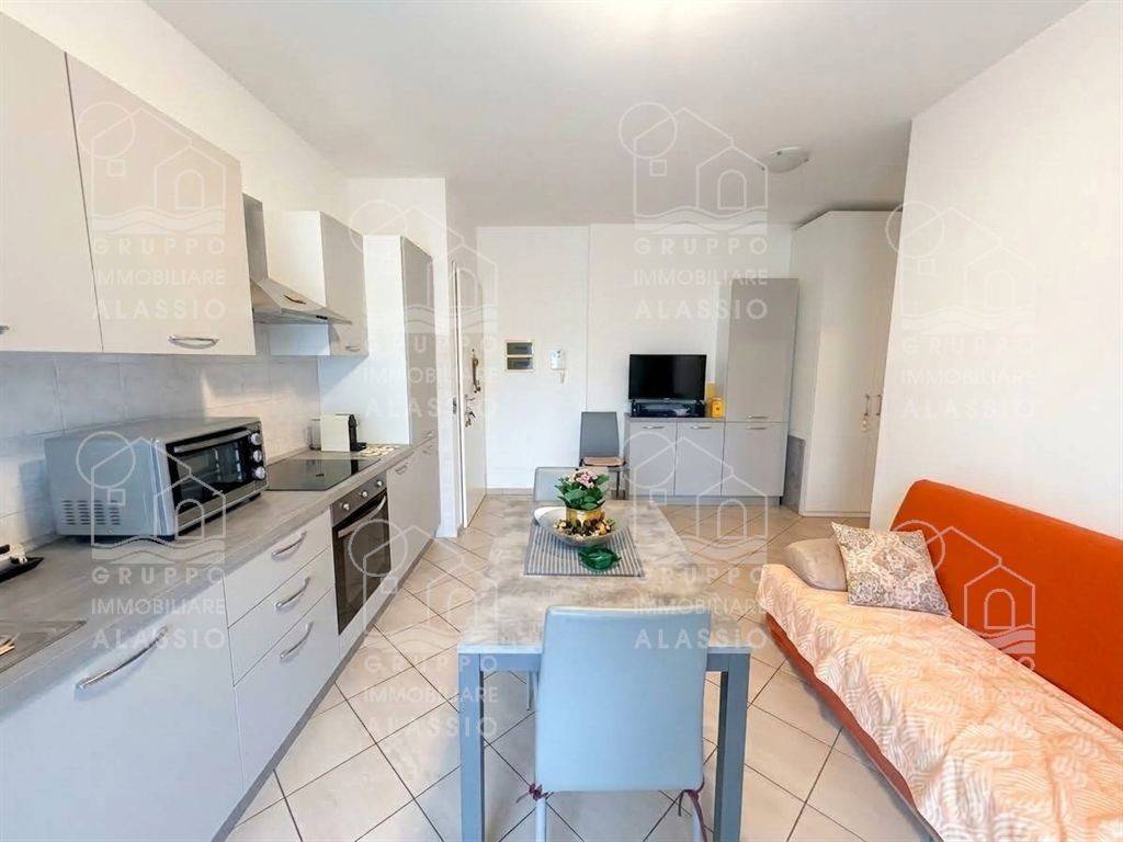 appartamento in vendita ad Albenga
