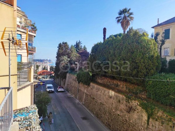 appartamento in vendita ad Albissola Marina