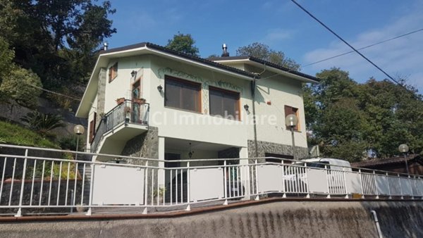 casa indipendente in vendita ad Albissola Marina