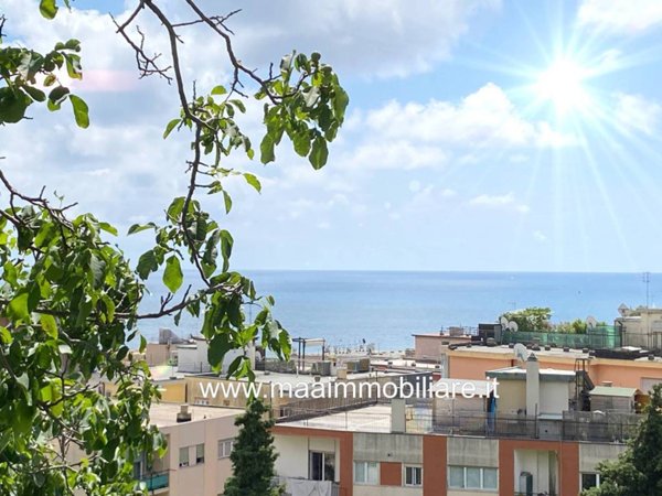 appartamento in vendita ad Albissola Marina