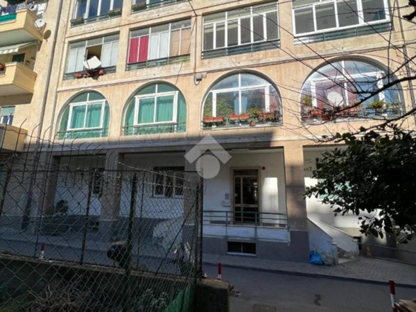 pentavano in vendita ad Albissola Marina