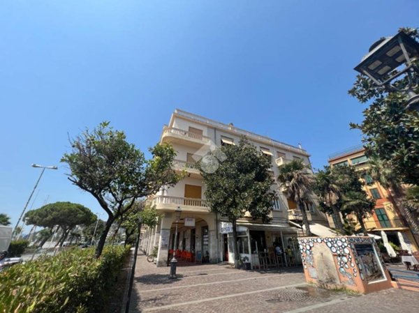 appartamento in vendita ad Albissola Marina