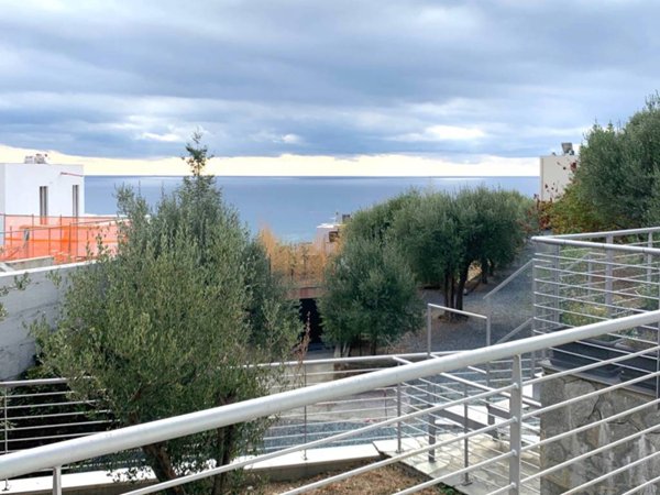 appartamento in vendita ad Albissola Marina