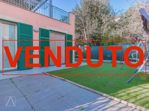 appartamento in vendita ad Albissola Marina