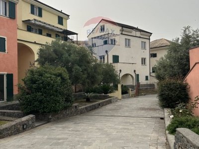 appartamento in vendita ad Albissola Marina