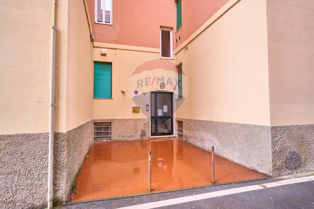 appartamento in vendita ad Albissola Marina