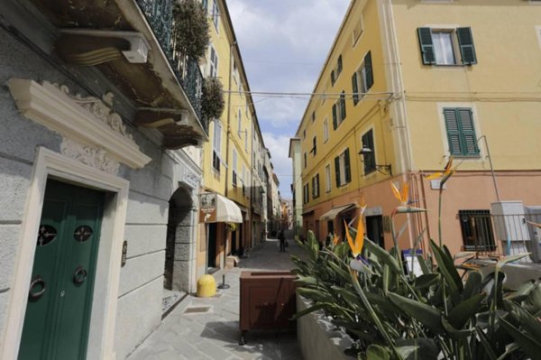 appartamento in vendita ad Albissola Marina