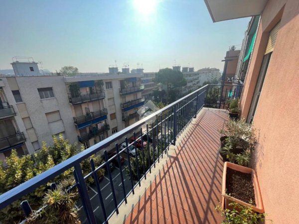 appartamento in vendita ad Albissola Marina