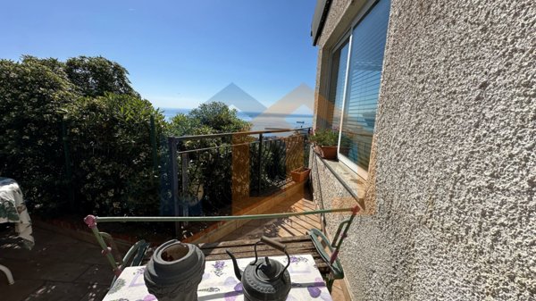 casa indipendente in vendita ad Albissola Marina