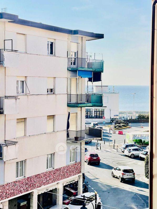 appartamento in vendita ad Albissola Marina