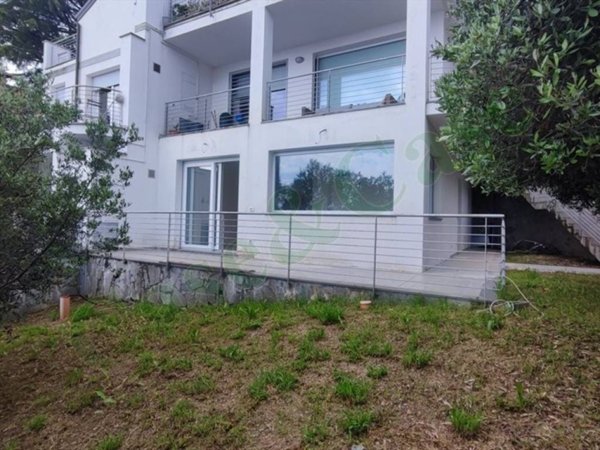 appartamento in vendita ad Albissola Marina