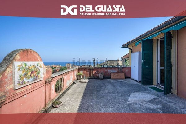 appartamento in vendita ad Albissola Marina