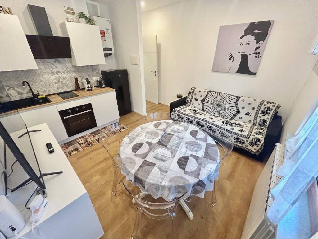 appartamento in vendita ad Albissola Marina