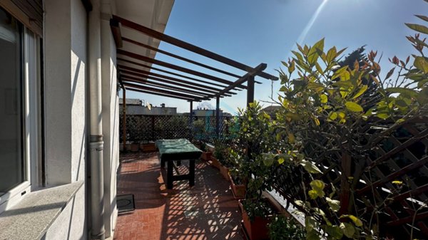 appartamento in vendita ad Albissola Marina