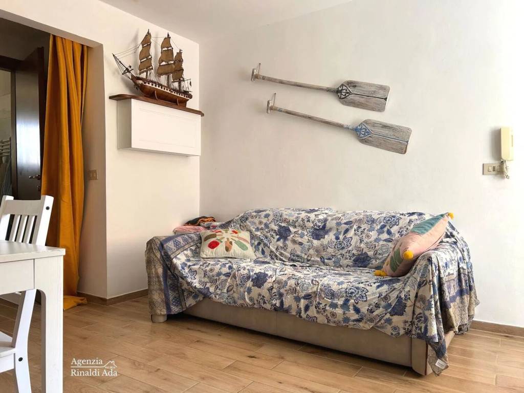 appartamento in vendita ad Albissola Marina