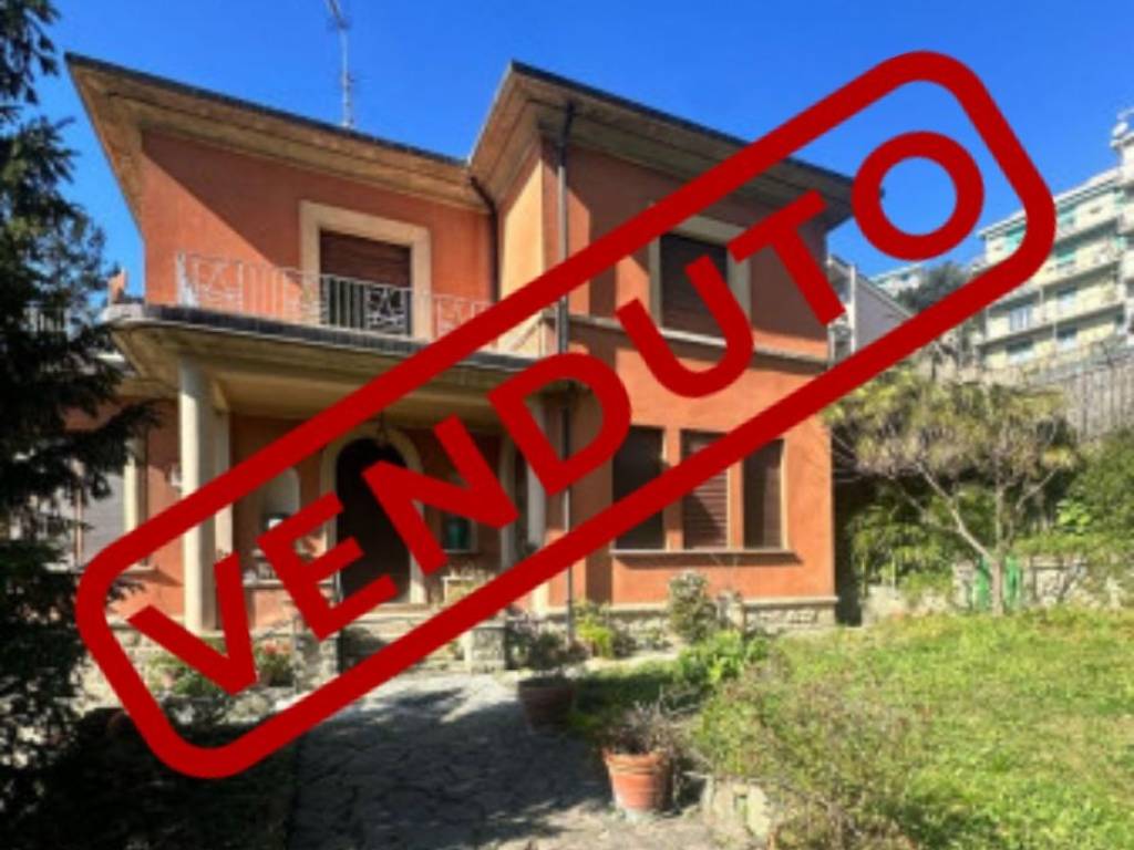 casa indipendente in vendita ad Albissola Marina