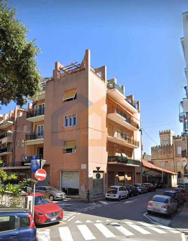 appartamento in vendita ad Albissola Marina