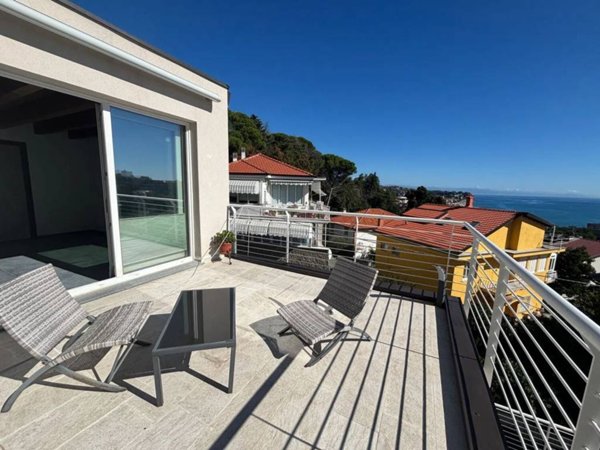 appartamento in vendita ad Albissola Marina