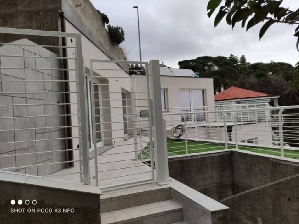 appartamento in vendita ad Albissola Marina