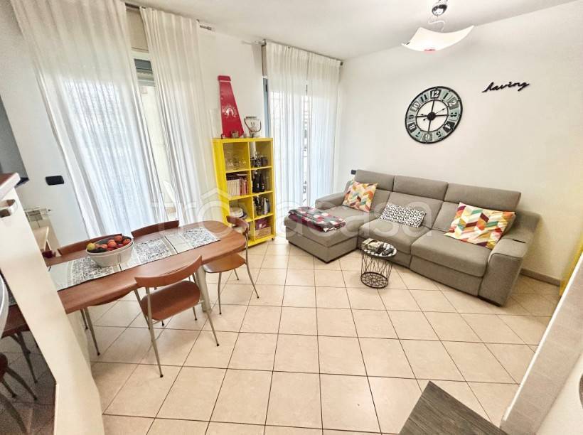 appartamento in vendita ad Albissola Marina