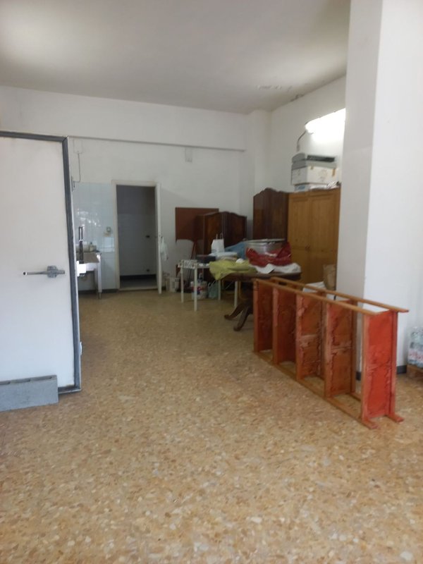 ufficio in vendita ad Albissola Marina