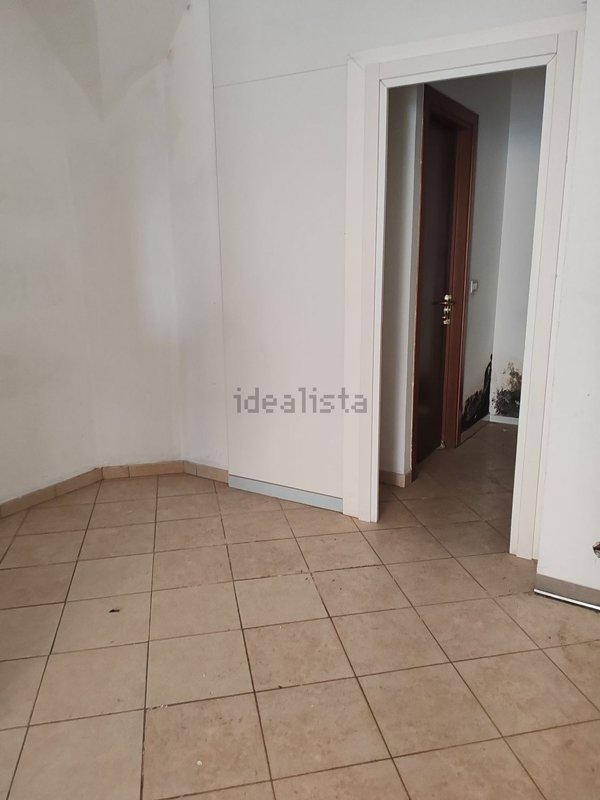 locale commerciale in vendita ad Albissola Marina