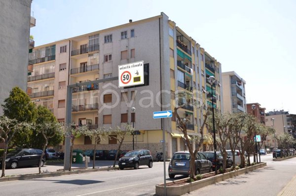 locale commerciale in vendita ad Albissola Marina