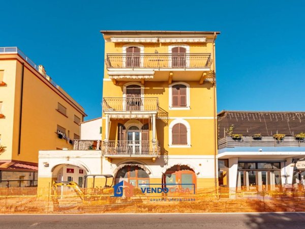 appartamento in vendita ad Albissola Marina