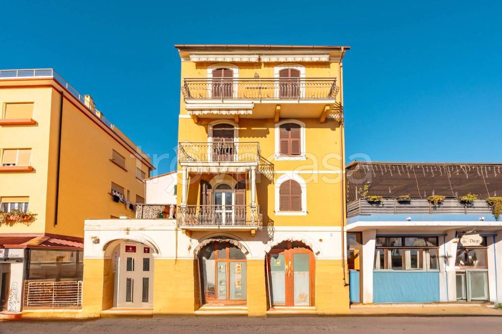 appartamento in vendita ad Albissola Marina