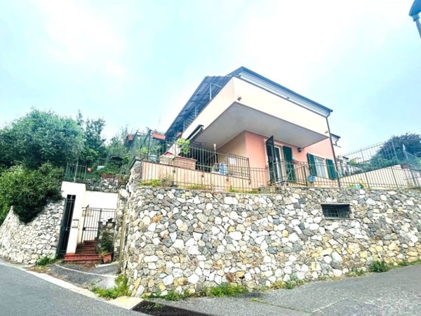 casa indipendente in vendita ad Albissola Marina