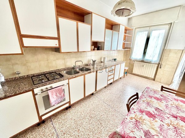 appartamento in vendita ad Albissola Marina