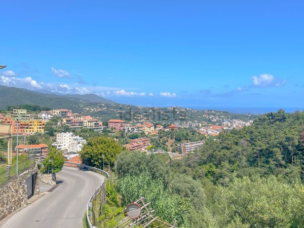 casa indipendente in vendita ad Albissola Marina