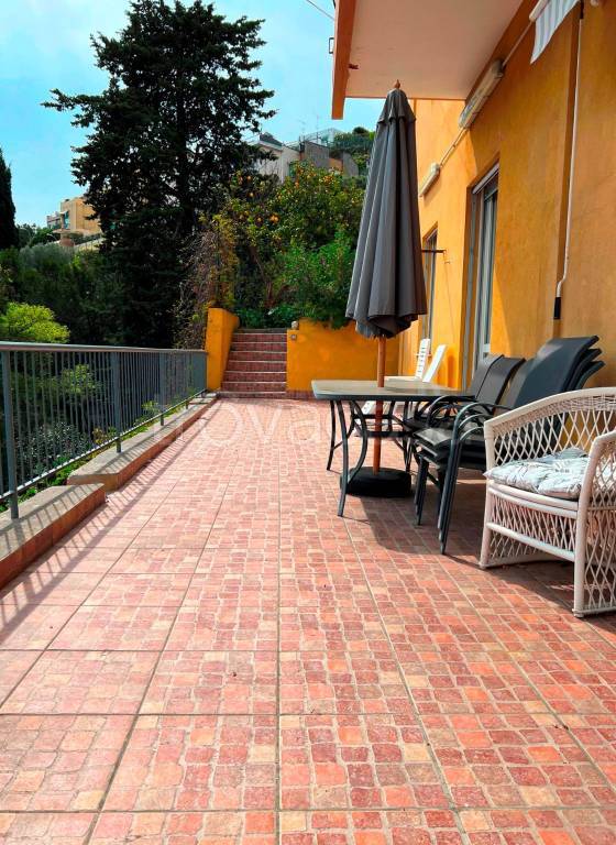 appartamento in vendita ad Albissola Marina