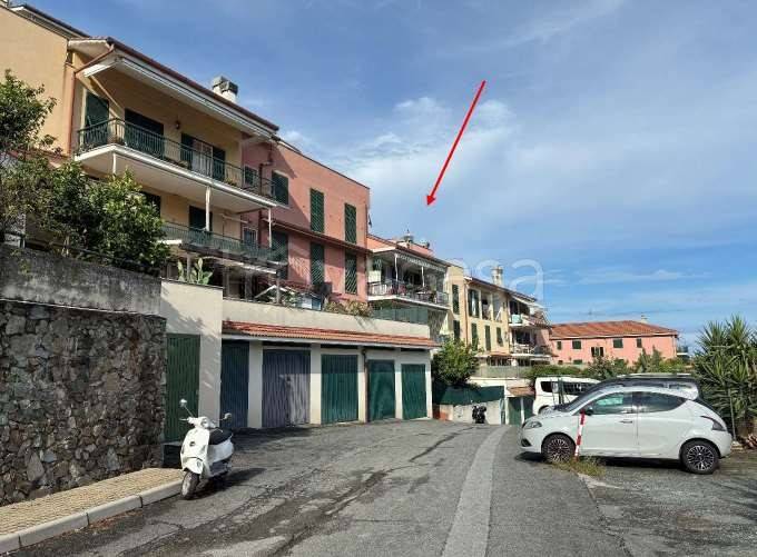 appartamento in vendita ad Albissola Marina